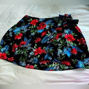 Island Skort